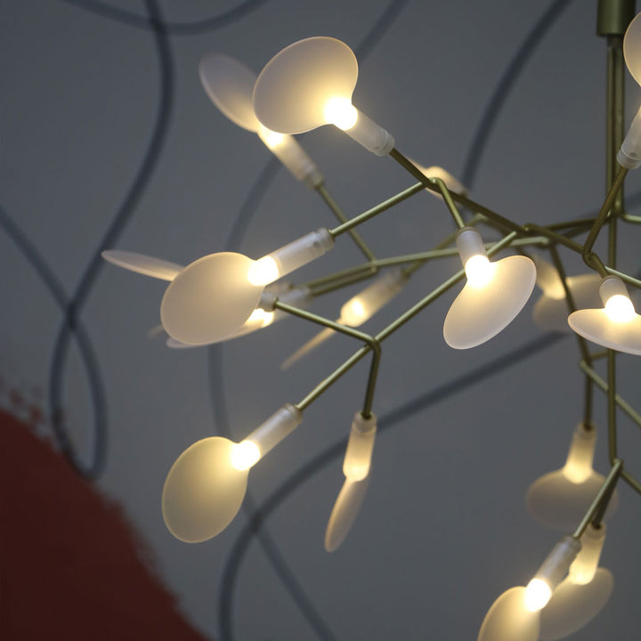 Titan Heracleum Pendant Light detail6